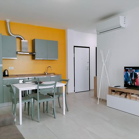 Facentro - Free Wifi & Air Conditioning فينْتْسا المظهر الخارجي الصورة